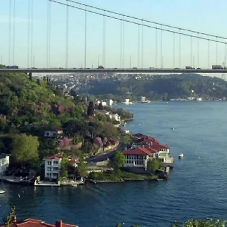The Taksim Roe Point 3*