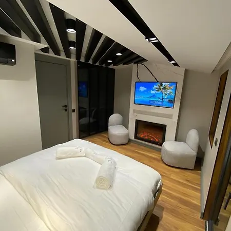 Hotel The Taksim Roe Point 3*